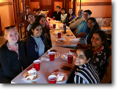 University of Illinois students and faculty enjoying supper.
