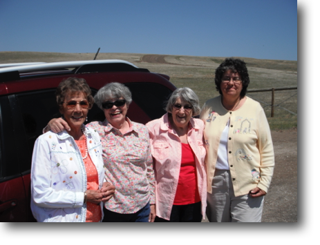 Rapid City visitors: Cheryl, Rosemary, Mom and Patty (R-L).
